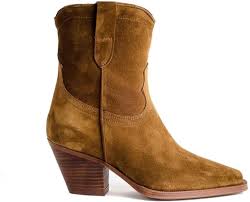 Calzado Alpe Mujer 2167: Elegancia y Comodidad