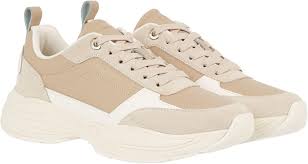 Zapatilla Tommy Hilfiger Essential FW0FW07587 - Estilo y Comodidad