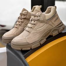 Zapatillas de Seguridad LYEAA: Resistencia y Estilo para Cada Paso