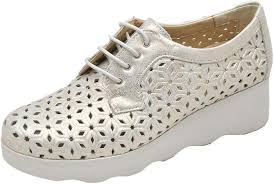 Zapato Cuña Calado Metalizado para Mujer - Elegancia y Comodidad