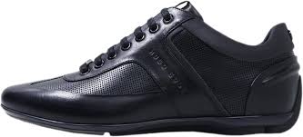 Zapatillas BOSS Mercedes Benz: Elegancia y Comodidad para el Hombre Moderno