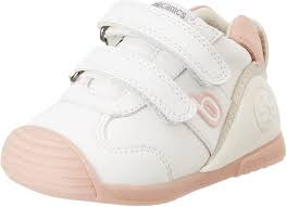 Zapatillas Biomecanics 221001 B para Niñas: Confort y Estilo