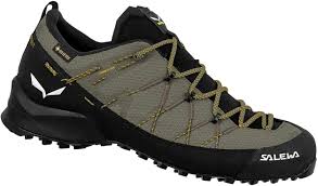 Zapatillas de Senderismo SALEWA Wildfire para Hombre - Comodidad y Estilo en Cada Paso