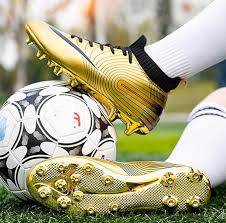 Zapatillas de Fútbol XRDSHY para Niños - Rendimiento y Estilo