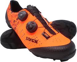 LUCK Zapatillas Calaveras para Ciclismo: Comodidad y Estilo en tu Pedalada