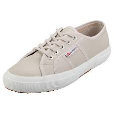 Zapatillas Casual Superga Efglu para Mujeres - Estilo y Comodidad