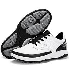 Calzado de Golf: Elige Tu Mejor Compañero para el Campo